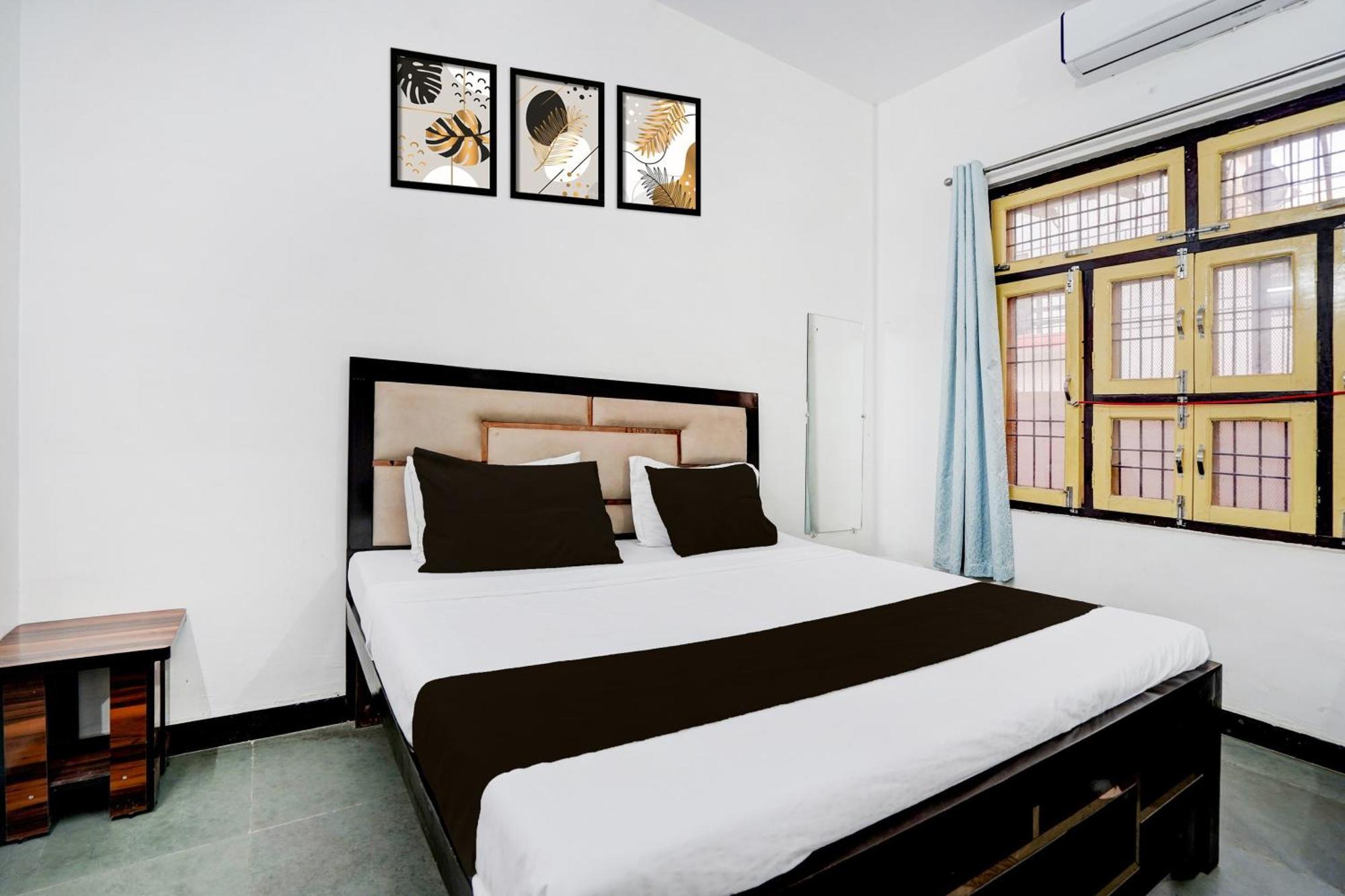 Hotel O Ramdut Palace Guest House Faizābād Eksteriør billede